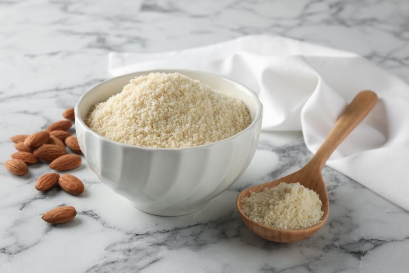 almond flour in bowl and spoon